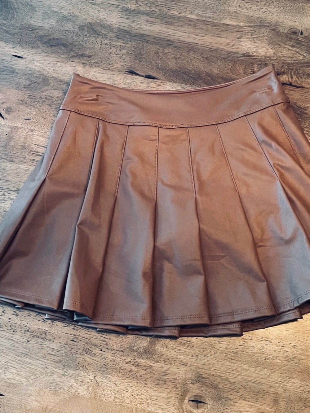 American Eagle pleated faux leather skirt size small